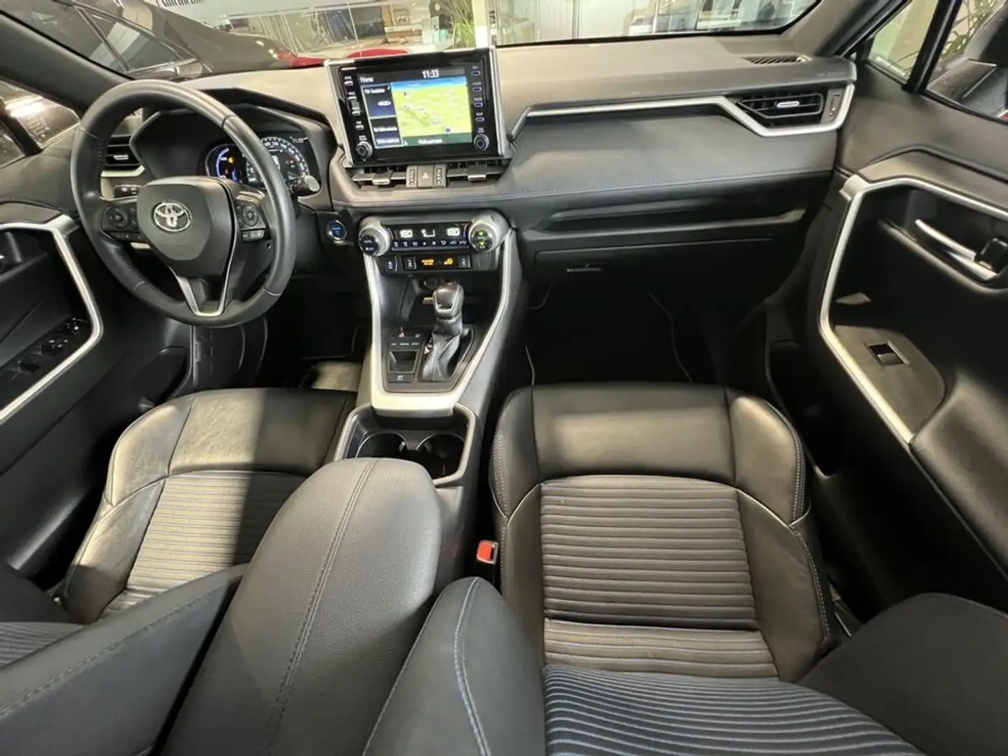 Vehicle image, number 9