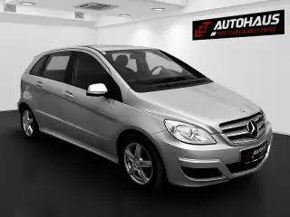 Vehicle image thumbnail, number 4