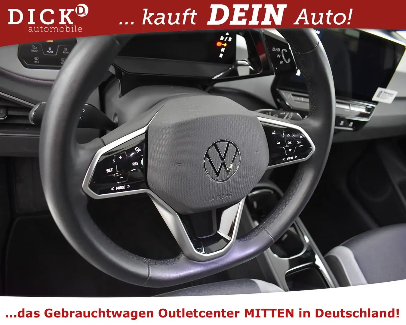Vehicle image, number 15