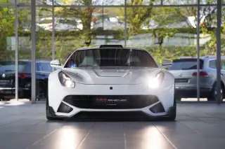 Vehicle image thumbnail, number 4