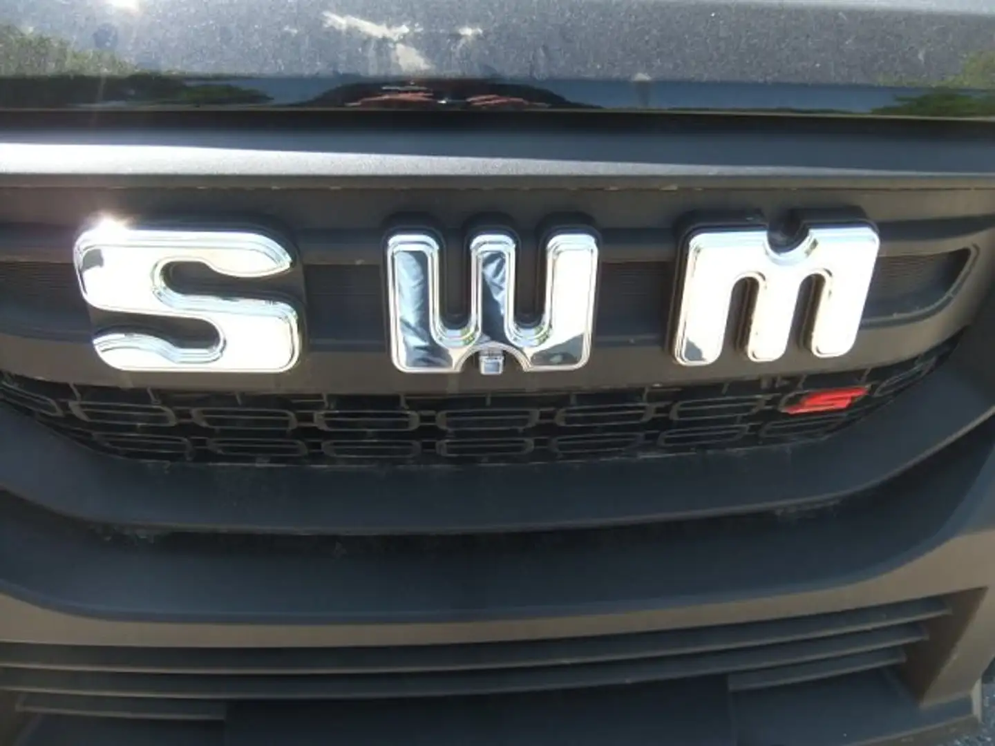 Vehicle image, number 5