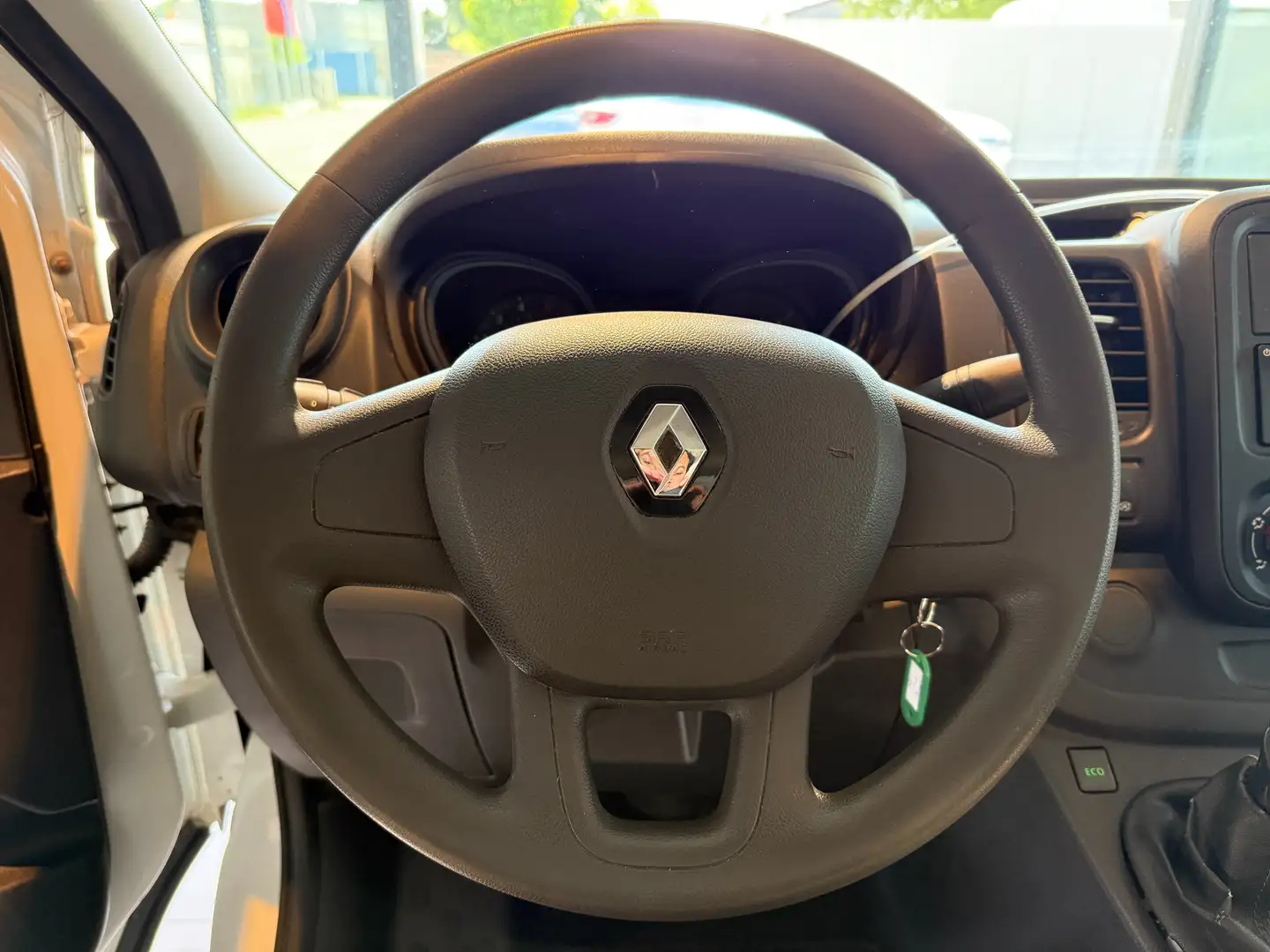 Vehicle image, number 9