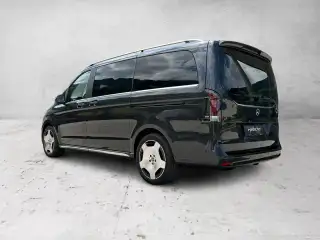 Vehicle image thumbnail, number 4