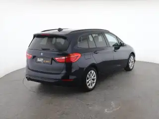 Vehicle image thumbnail, number 5