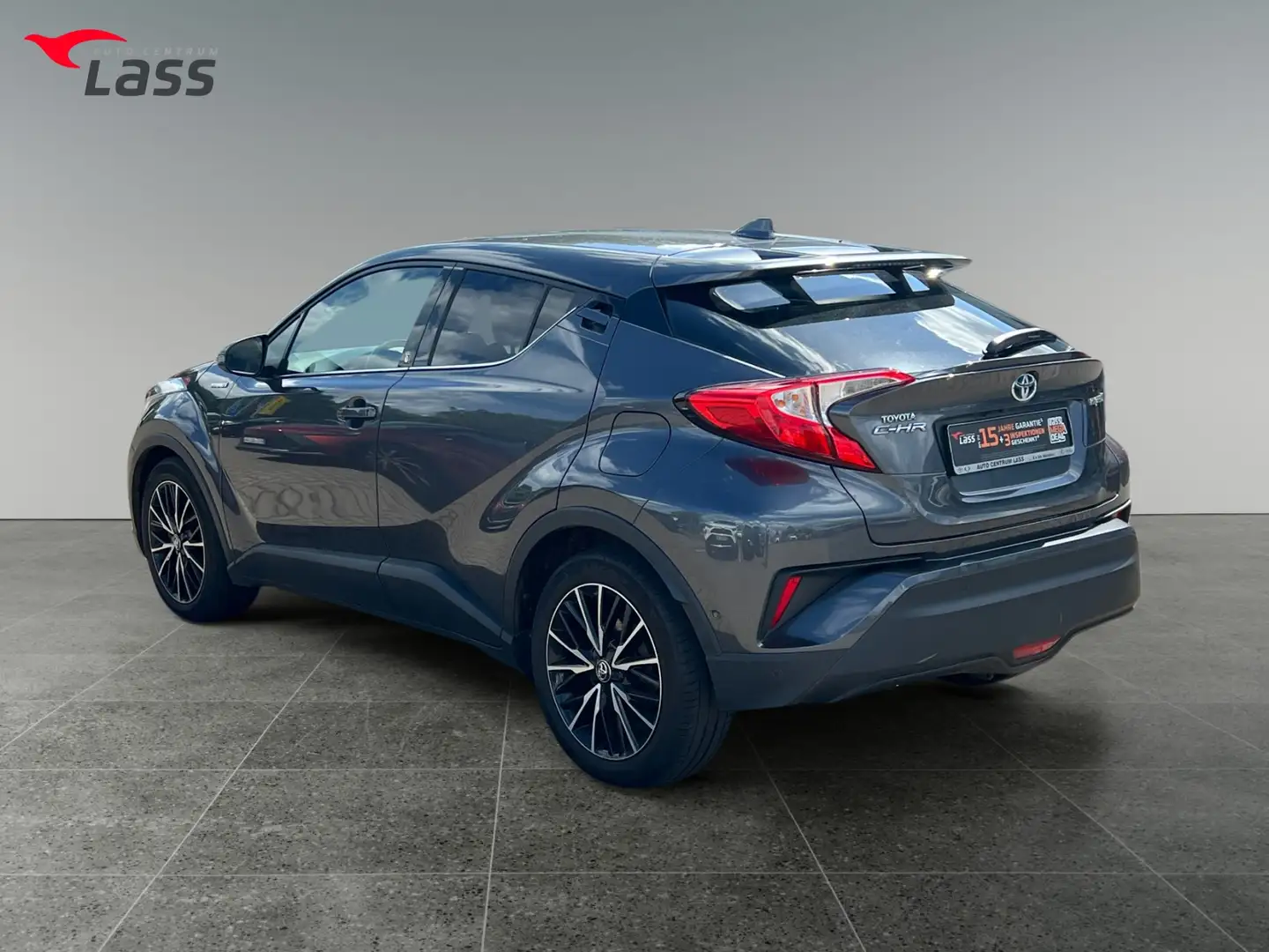 Vehicle image, number 4