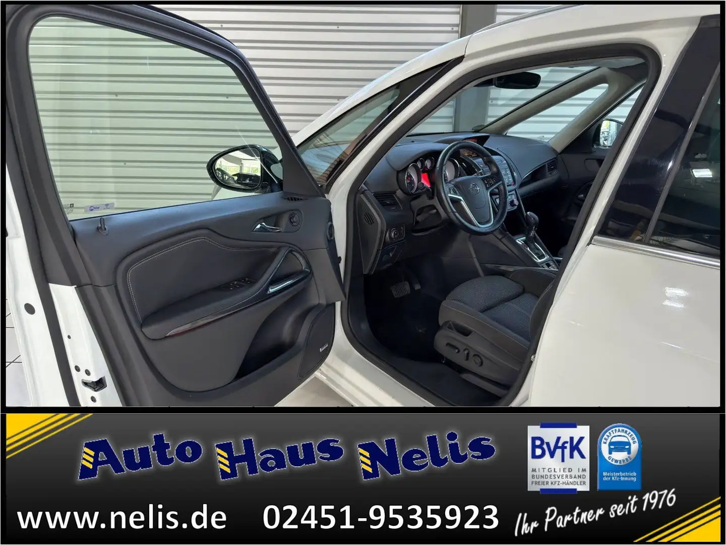 Vehicle image, number 8