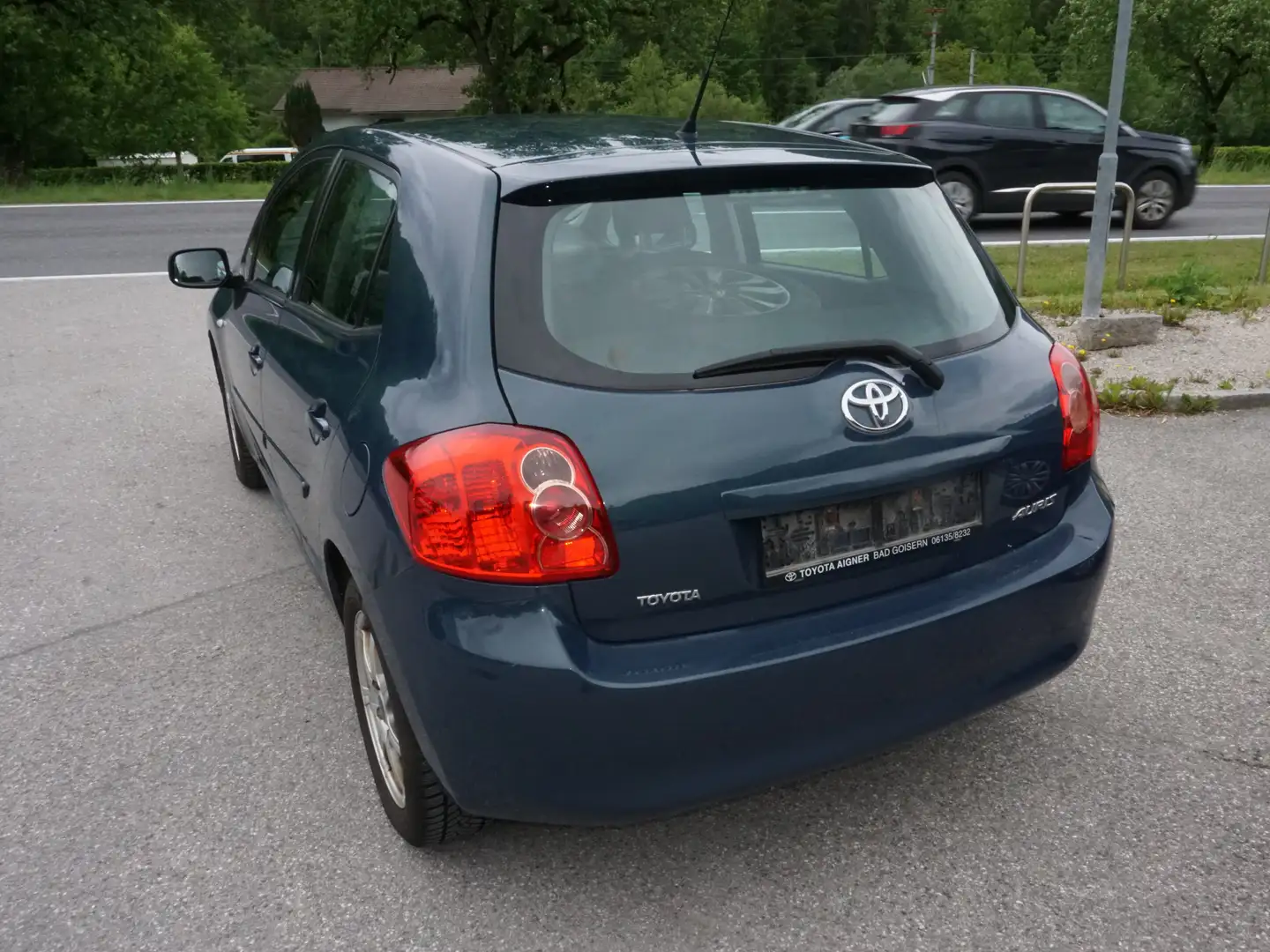 Vehicle image, number 5