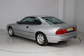 Vehicle image thumbnail, number 9