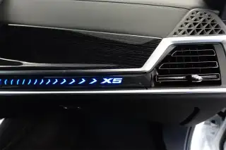 Vehicle image thumbnail, number 7