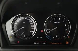 Vehicle image thumbnail, number 7