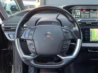 Vehicle image thumbnail, number 18