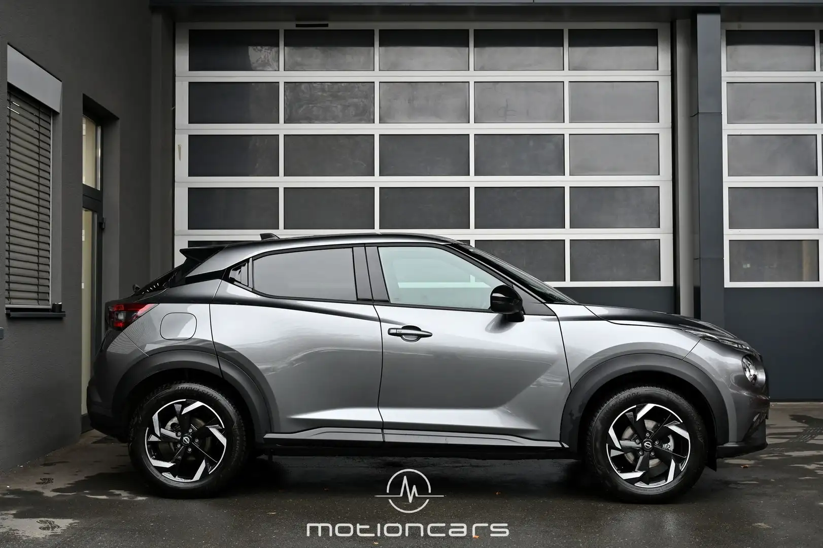 Vehicle image, number 5