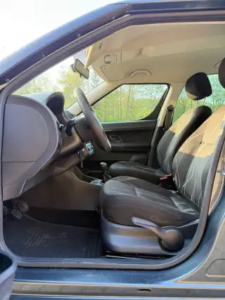 Vehicle image thumbnail, number 10