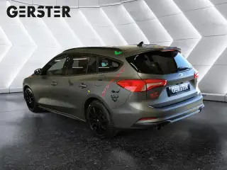 Vehicle image thumbnail, number 4