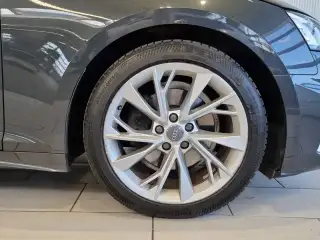 Vehicle image thumbnail, number 6