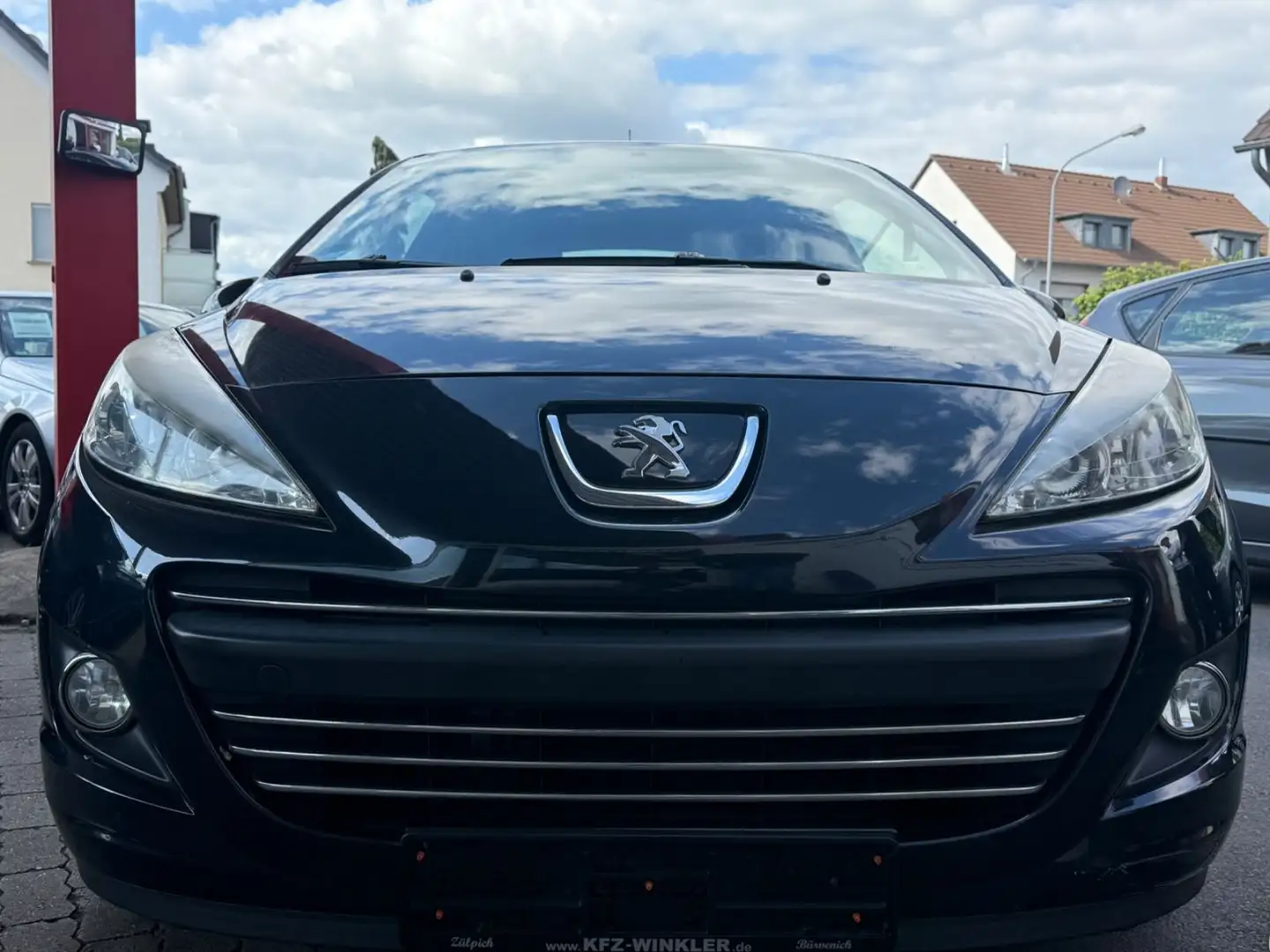Vehicle image, number 2