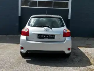 Vehicle image thumbnail, number 5