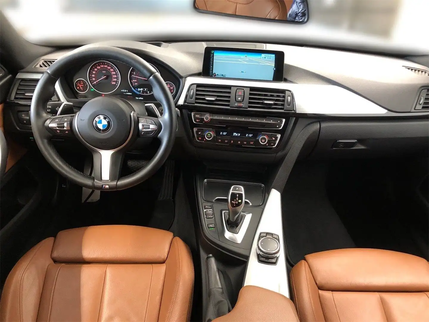 Vehicle image, number 9