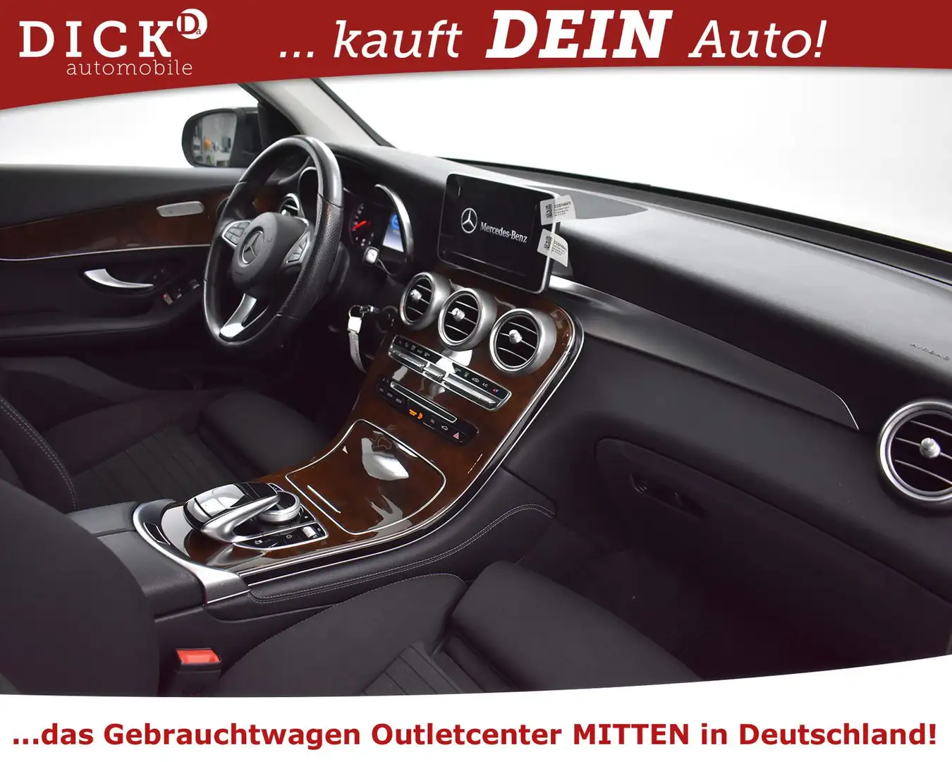 Vehicle image, number 12