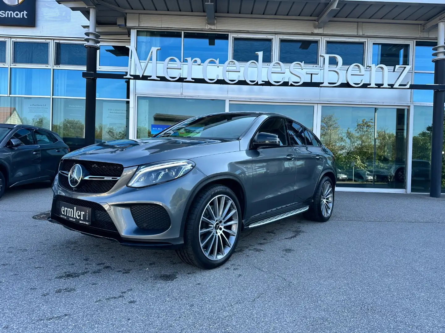 Vehicle image, number 2
