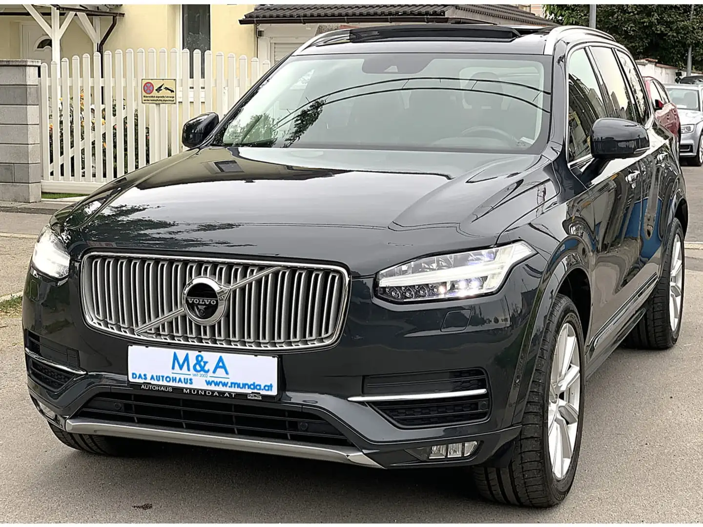 Vehicle image, number 1