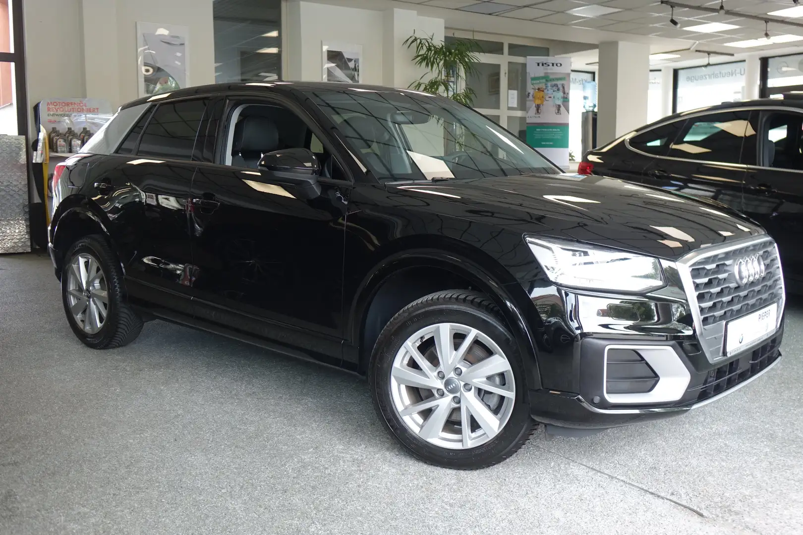 Vehicle image, number 1
