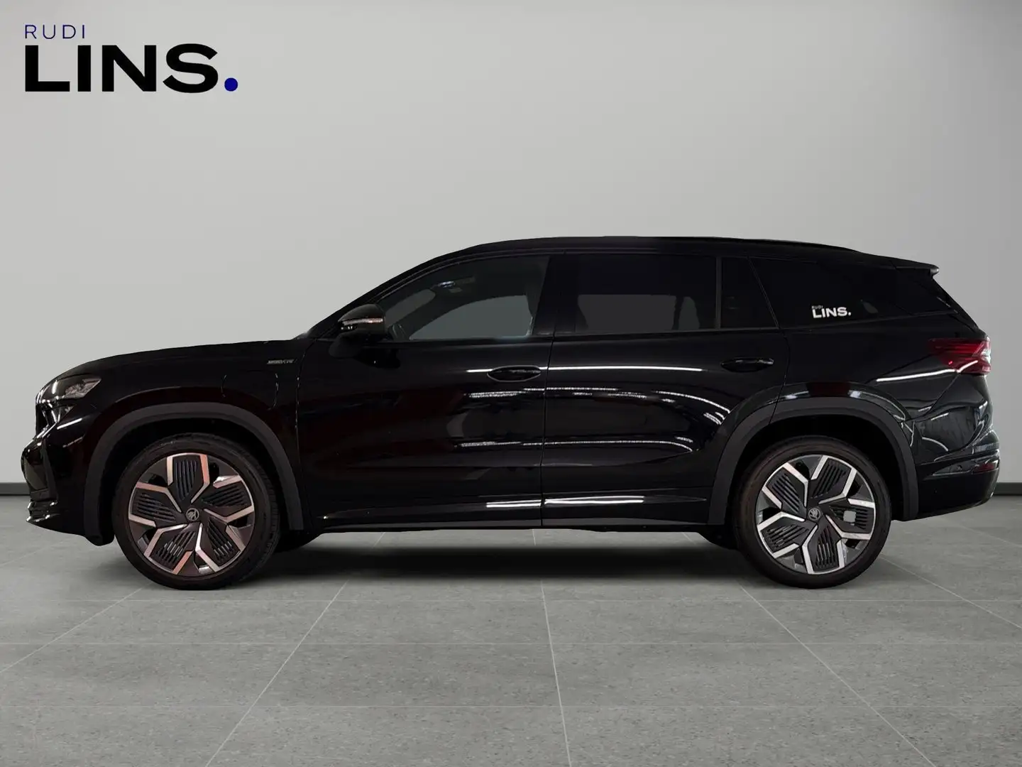 Vehicle image, number 2