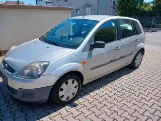 Vehicle image thumbnail, number 7