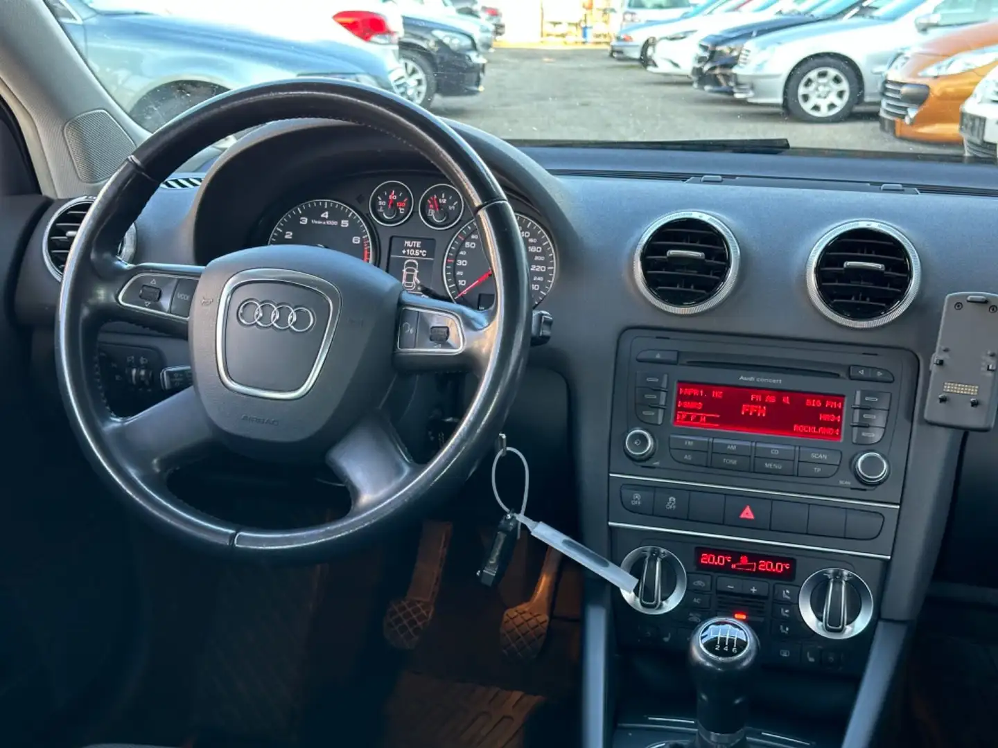 Vehicle image, number 7