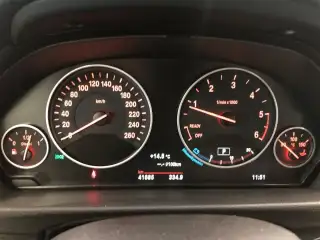 Vehicle image thumbnail, number 4