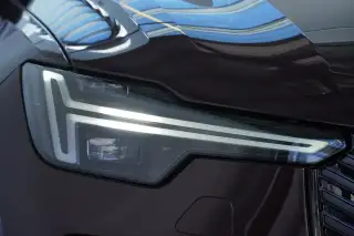 Vehicle image thumbnail, number 5