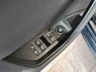 Vehicle image thumbnail, number 11