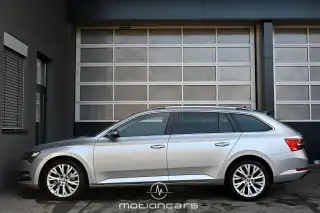 Vehicle image thumbnail, number 6