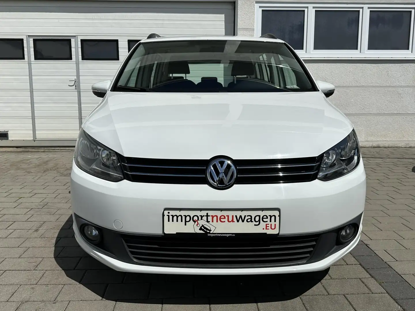 Vehicle image, number 2