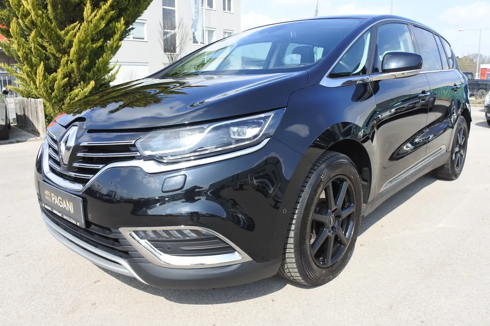 Vehicle image, number 1