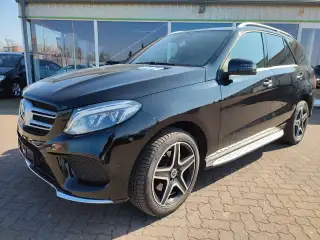 Vehicle image thumbnail, number 3