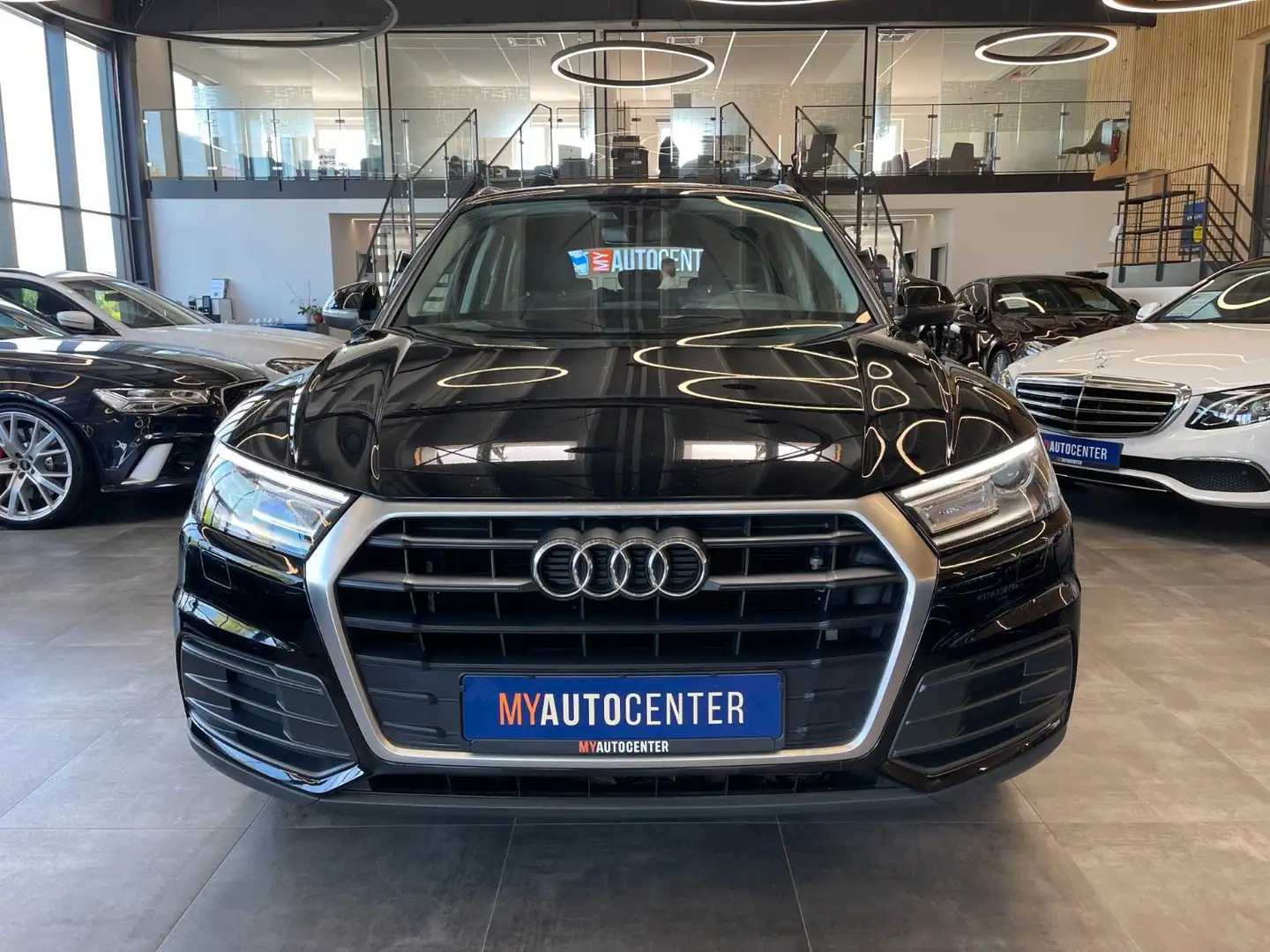 Vehicle image, number 2