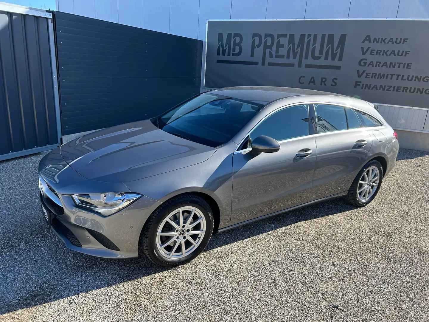 Vehicle image, number 9