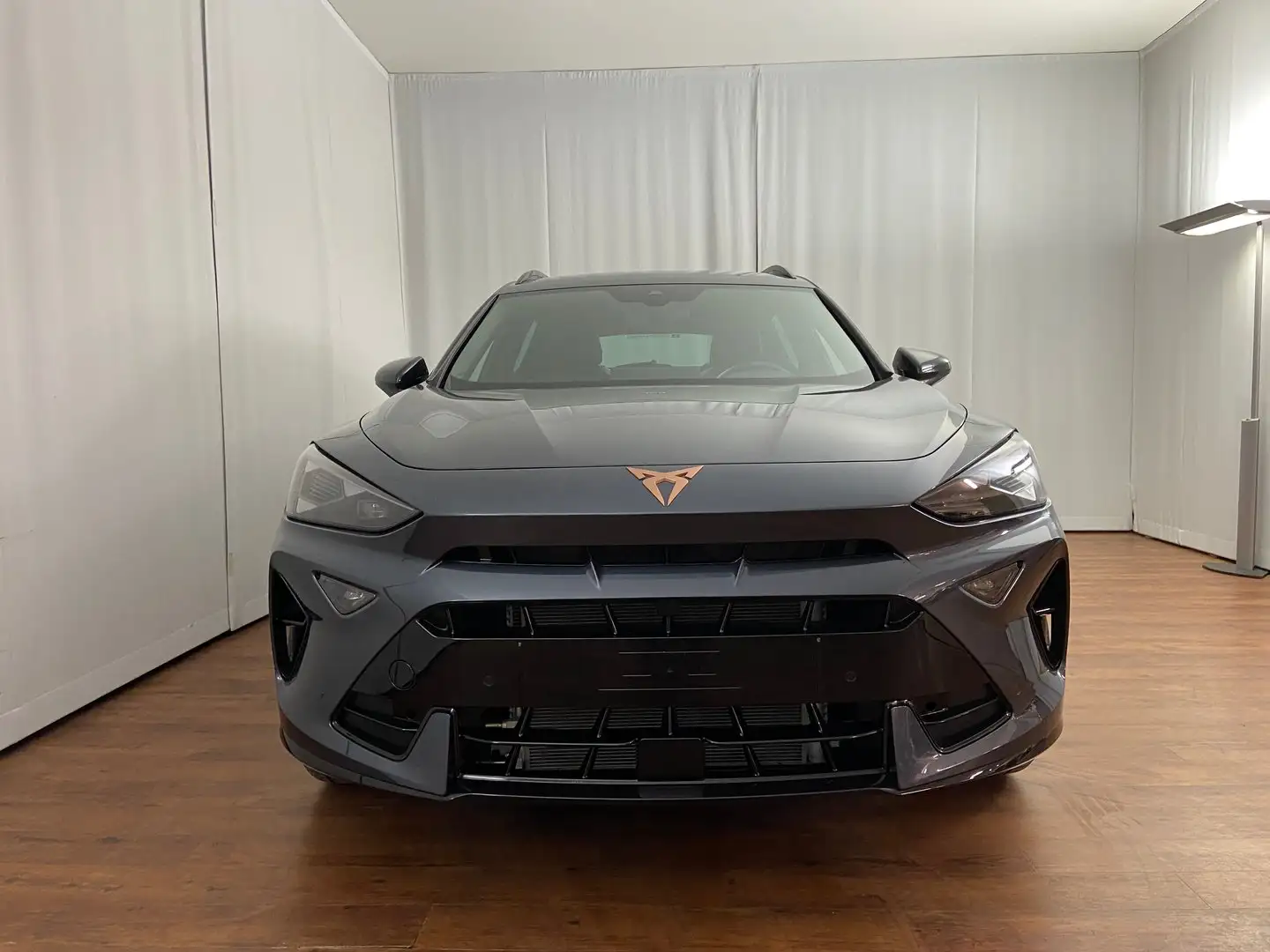 Vehicle image, number 5