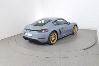 Vehicle image thumbnail, number 5