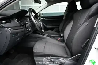 Vehicle image thumbnail, number 10