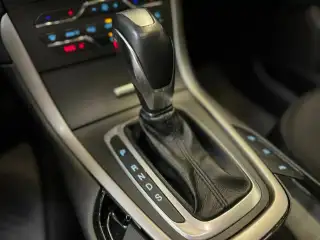 Vehicle image thumbnail, number 12