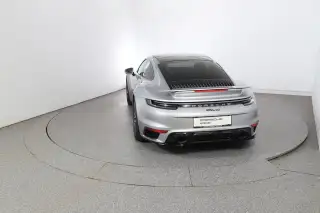 Vehicle image thumbnail, number 6