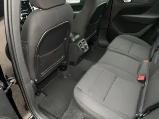 Vehicle image thumbnail, number 6