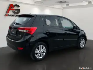 Vehicle image thumbnail, number 7