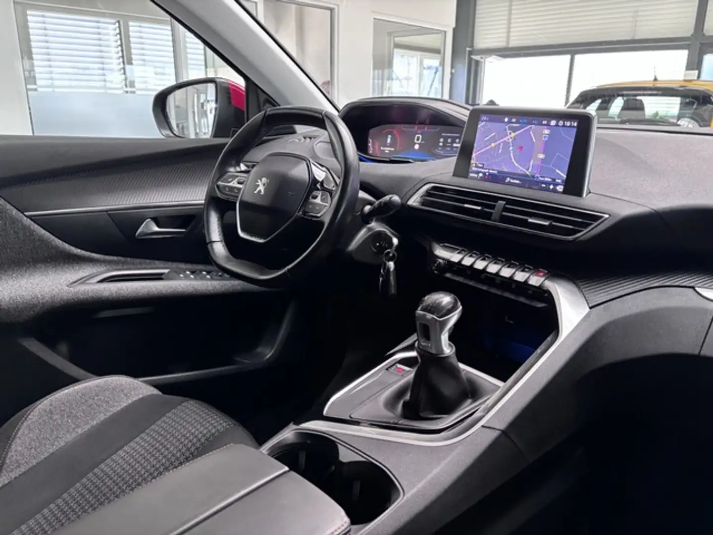 Vehicle image, number 9