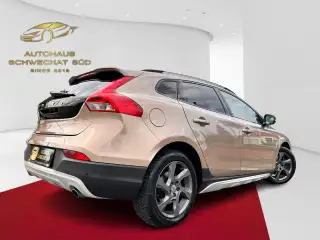 Vehicle image thumbnail, number 2