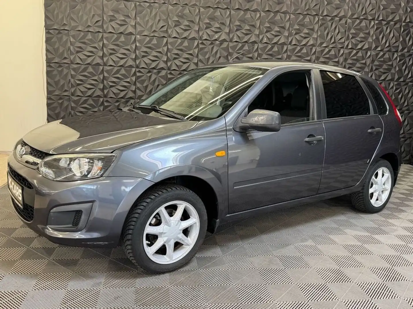 Vehicle image, number 3