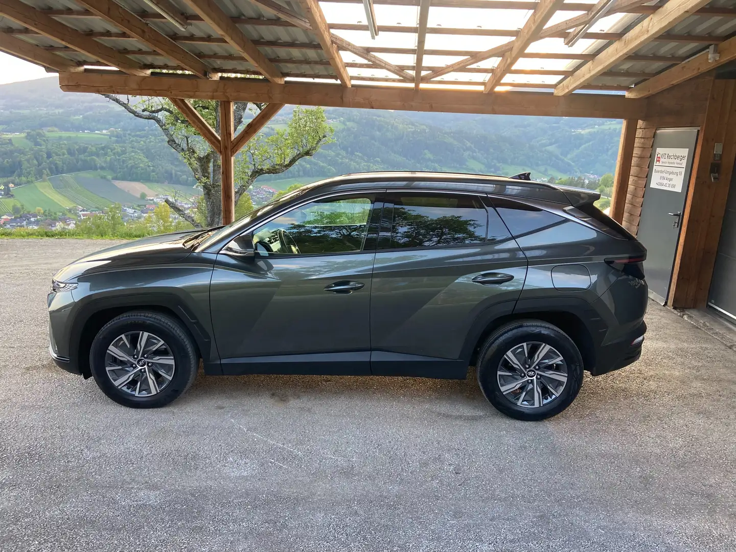 Vehicle image, number 7