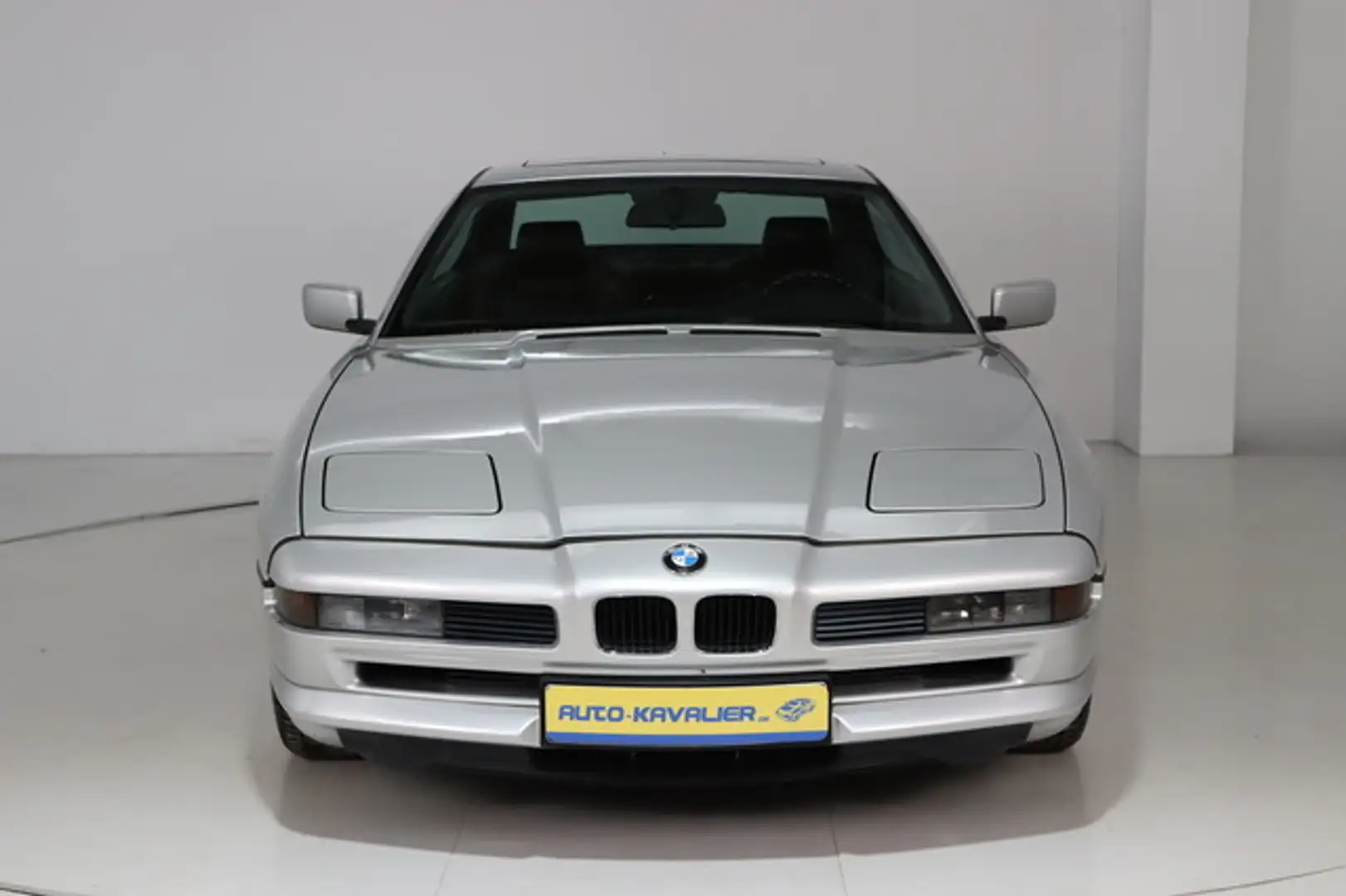 Vehicle image, number 2